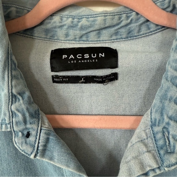 Pac Sun Boho Distressed Denim Chambray  Long Sleeve Button Down Shirt Large - Picture 5 of 12